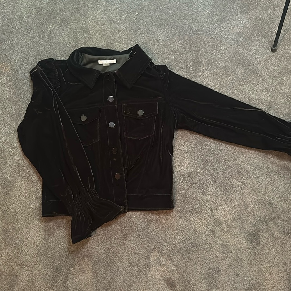 Women’s velour button up with puffed shoulder and cinched wrist detailing